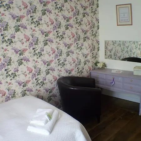 The Lavender House فندق مبيت وإفطار Montembœuf